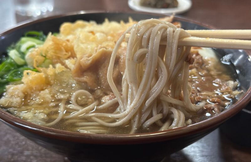 ランチではうどんだけではありません。